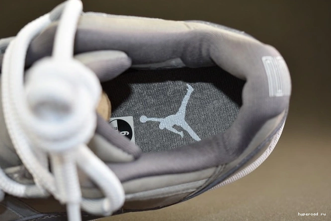 528895-003 11 Air Low Grey Cool Jordan 0704